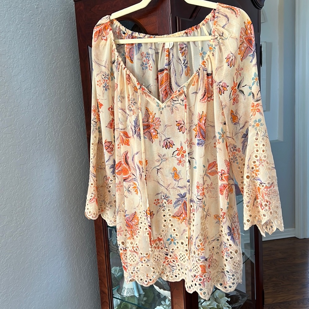 Anthropologie Women’s Embroidered Detail Tunic Size L